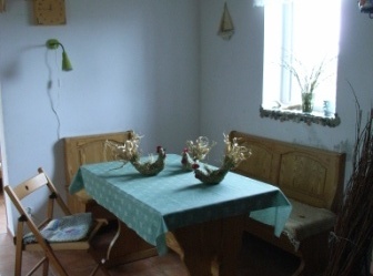 Domek nad morzem Pomieszczenie ogólne z aneksem kuchennym w samodzielnym domku?v=